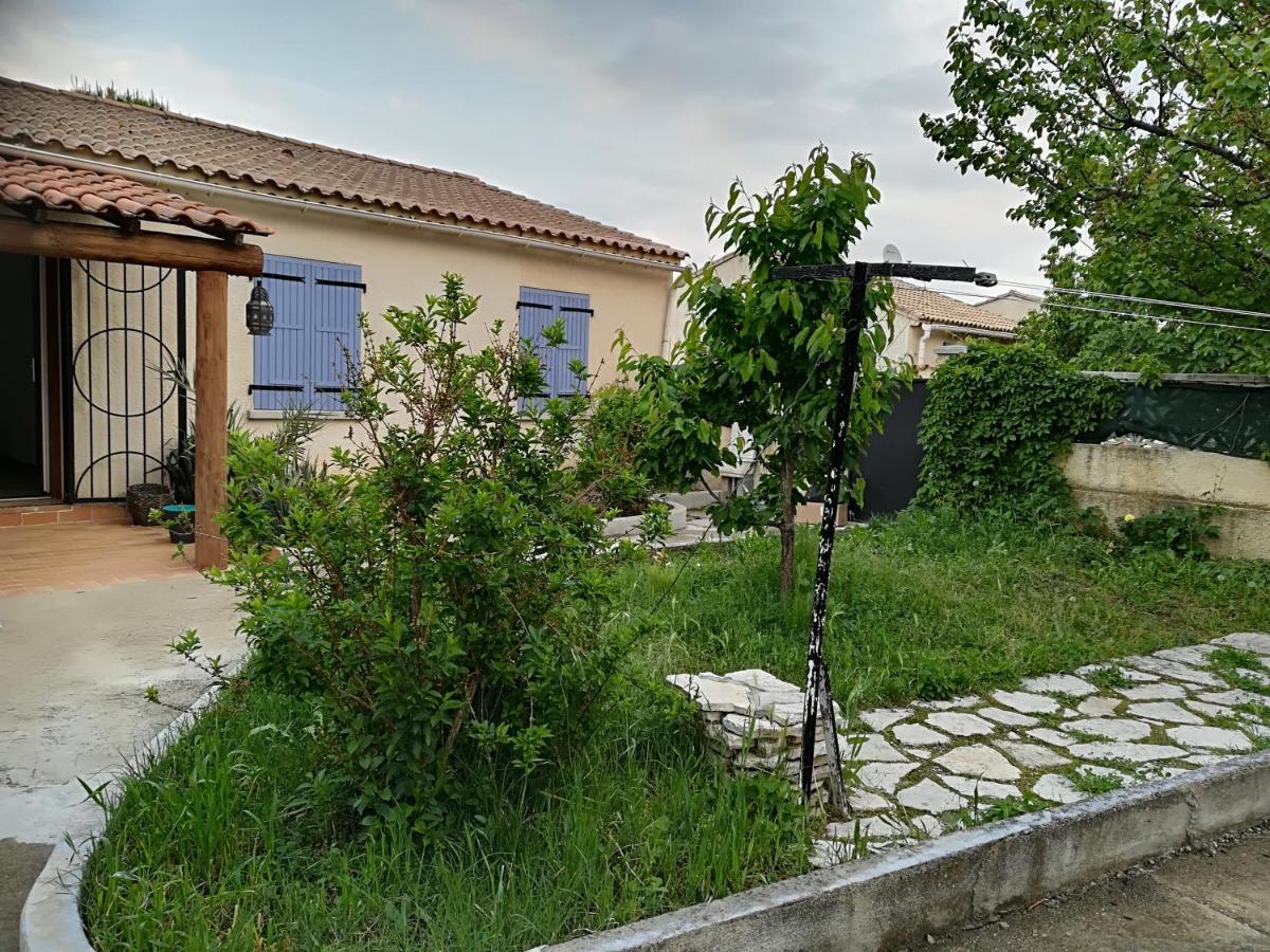 La Maison D'Ogooue Carpentras Exterior photo
