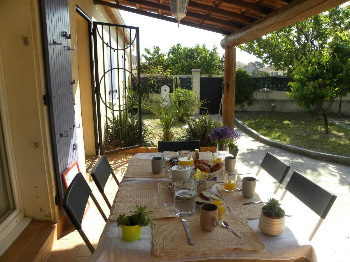 La Maison D'Ogooue Carpentras Exterior photo